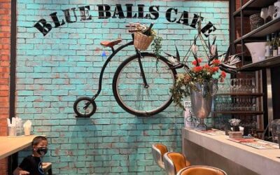 Blue Balls Bike Cafe at Pasir Panjang
